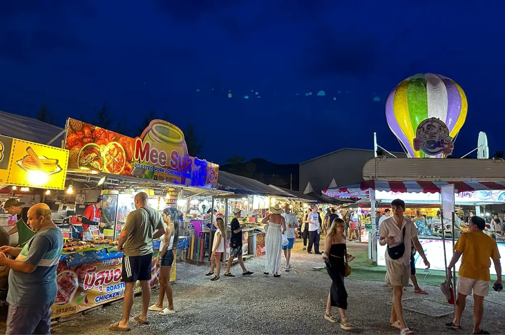 Ao Nang Landmark Market